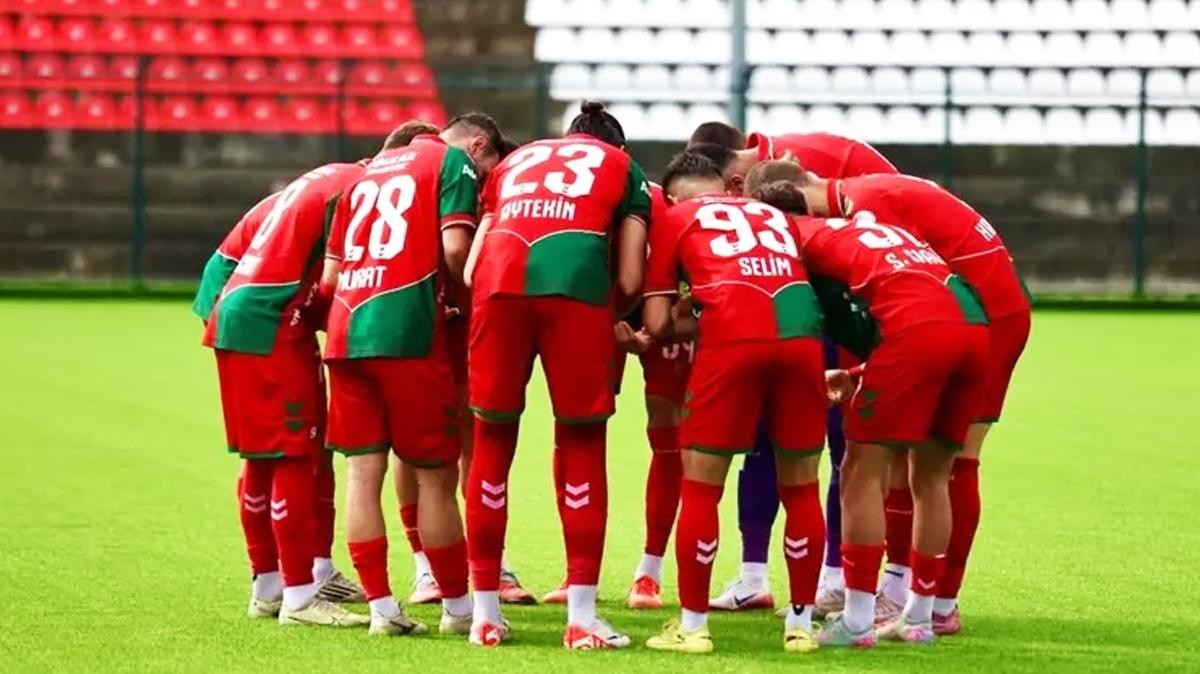 Kar��yaka TFF 3. Lig Y�kseli� foto�raflar� resimleri