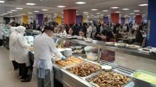 KYK yurtlar�ndaki yemekler ��rencilerden tam not ald�