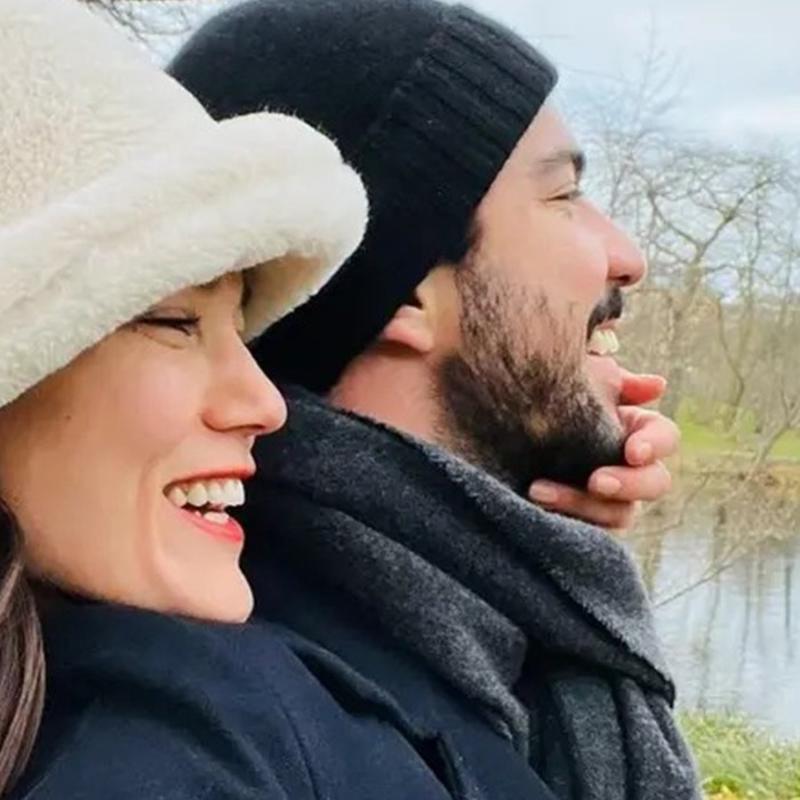 Kaan Y�ld�r�m'la P�nar Deniz o�ullar� Fikret Hakan'� payla�t�! Bak�n �ocuklar� kime benziyor