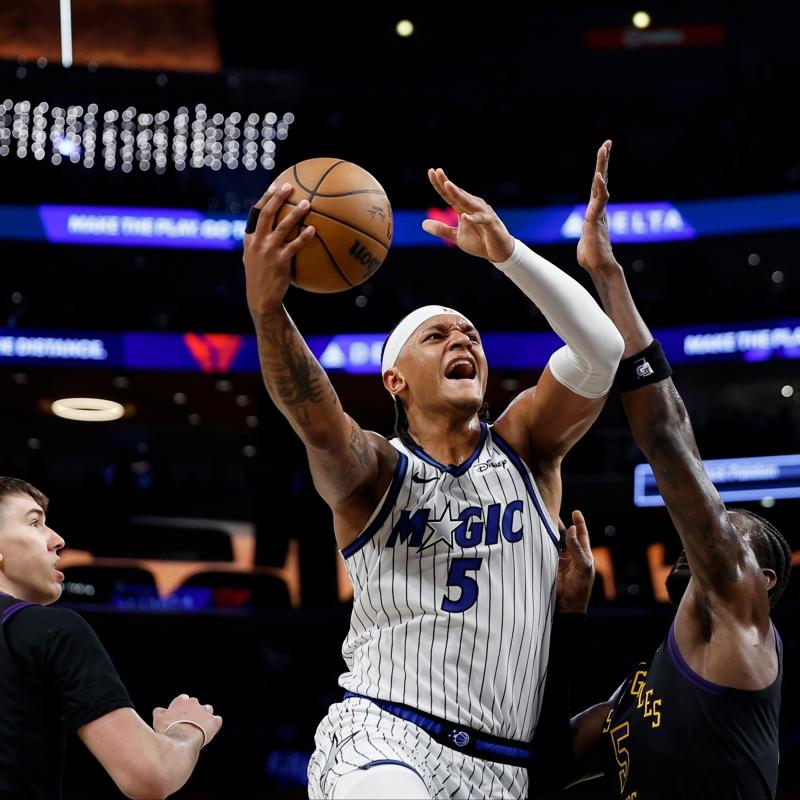 Magic'ten son saniyede Lakers zaferi