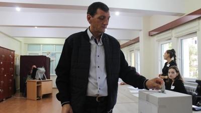 Bulgaristan'dan sand�k say�s� karar�: Yasa yeniden kabul edildi