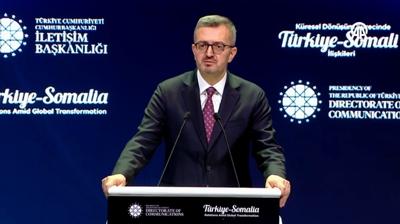 �leti�im Ba�kan� Duran'dan Afrika mesaj�: T�rkiye Somali'nin yan�ndad�r