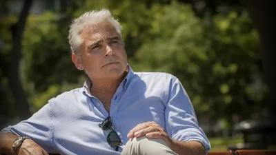 Vefat�n�n �zerinden 2 y�l ge�ti! E�inden Tolga Savac� i�in a�latan s�zler