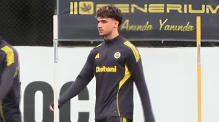 Fenerbah�e, Galatasaray'dan transfer etti! �a�r� Hakan Balta ilk idman�na ��kt�