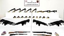 �anl�urfa'da silah ka�ak��l��� operasyonu: 8 g�zalt�