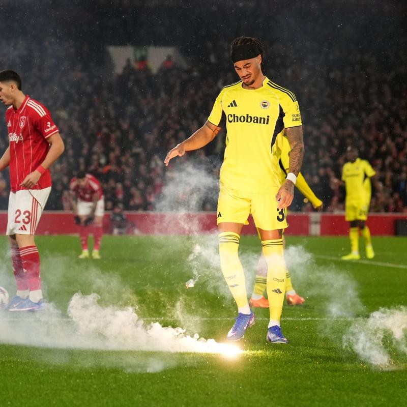 Archie Brown 2,5 ay sonra formas�na kavu�tu