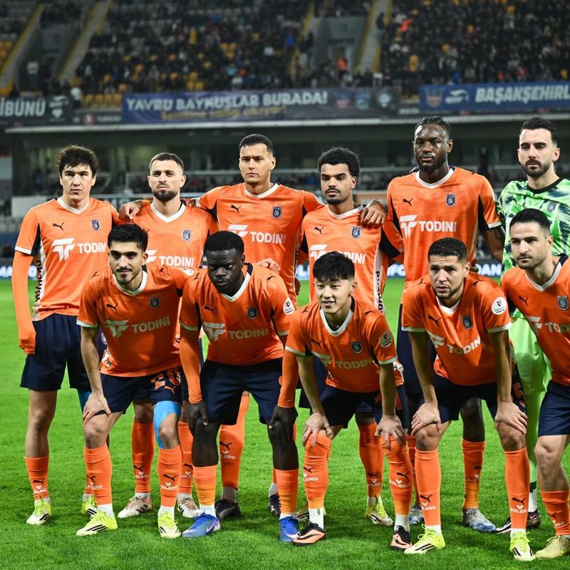 Ba�ak�ehir evinde Konyaspor'u konuk edecek