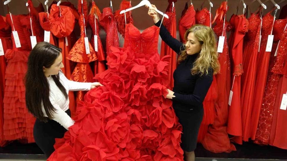 Memurlu�u b�rakt�, patron oldu! �imdi 32 �lkeye ihracat yap�yor