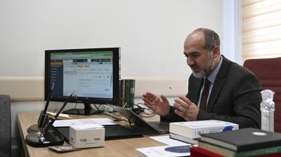 Diyanetin fetva hatt� ramazanda g�nde 16 binden fazla soruyu cevapl�yor