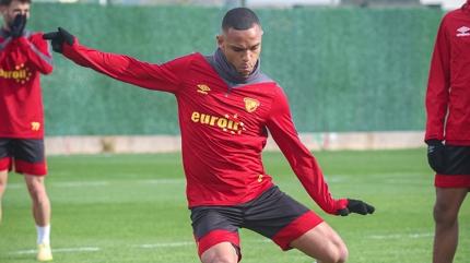 G�ztepe, Ey�pspor ma��na haz�rlan�yor