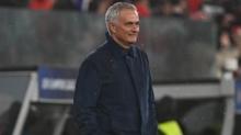 Jose Mourinho, ma�� otob�sten takip etti