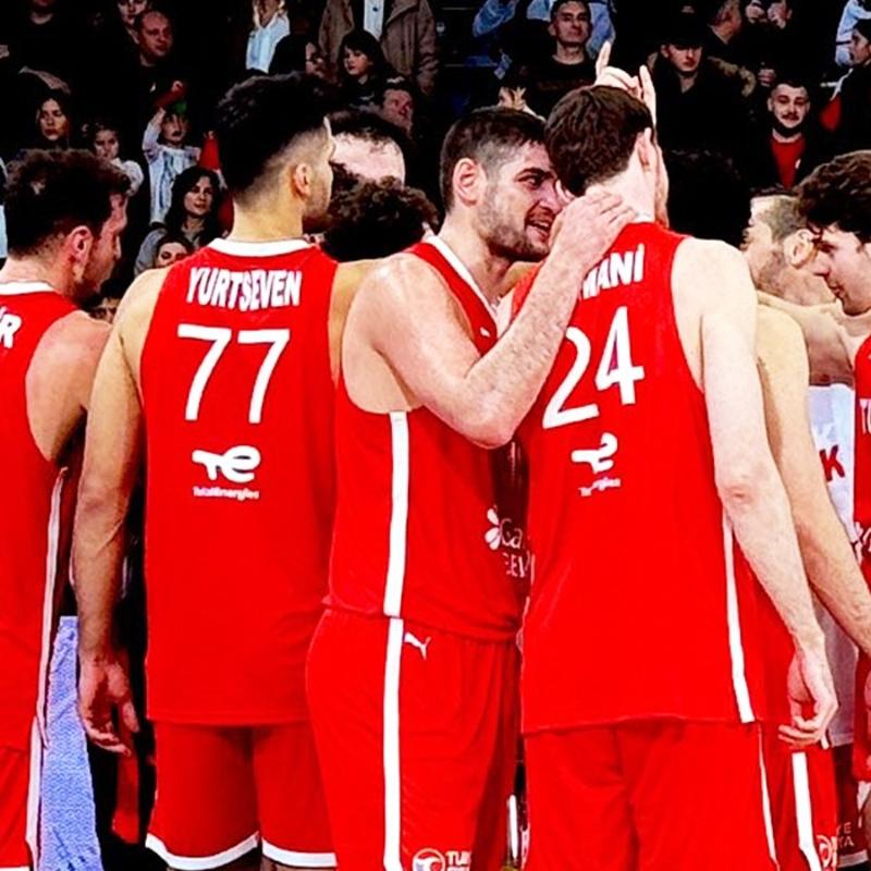 12 Dev Adam 3'te 3 hedefiyle S�rbistan deplasman�nda