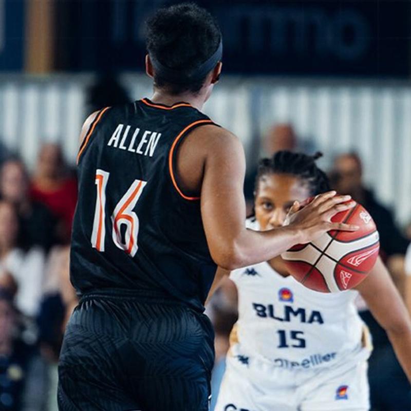 �BK Mersin yar� finalde avantaj� ald�!