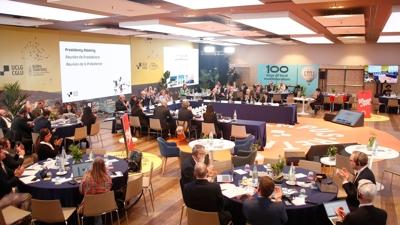 �Mazlumlar�n sesi olmak i�in aday�z'