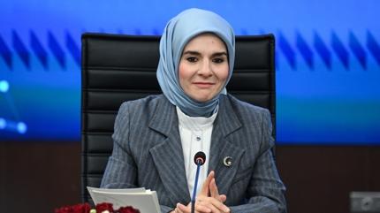 Bakan G�kta�, ���narlar�m�zla Vefa �ftar�� program�nda konu�tu: Dualar�na minnettar�z