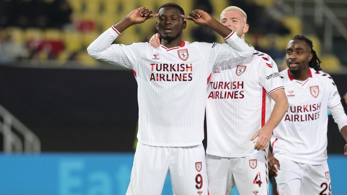 samsunspor uefa konferans ligi foto�raflar� resimleri