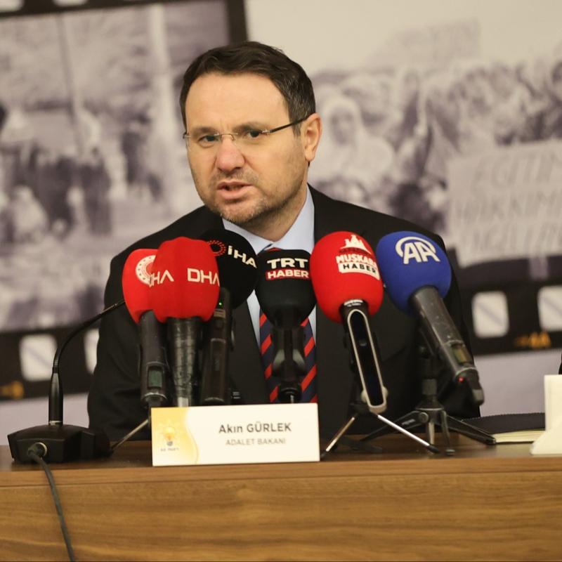 Adalet Bakan� G�rlek'ten �28 �ubat� payla��m�: Zulm� unutmayacak, unutturmayaca��z