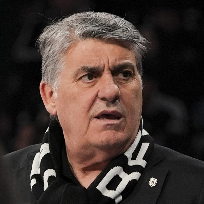 Serdal Adal�'dan ma� sonu payla��m! 'Be�ikta� ailedir'