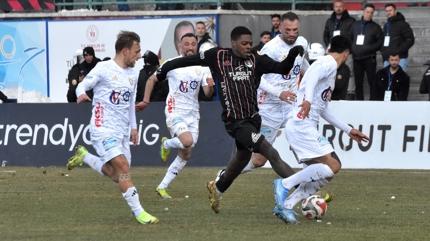 Erzurumspor, Van'da 3 golle kazand�