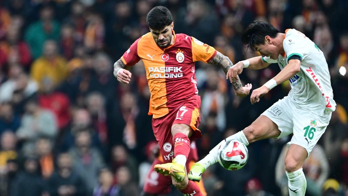 galatasaray alanyaspor okan buruk foto�raflar� resimleri