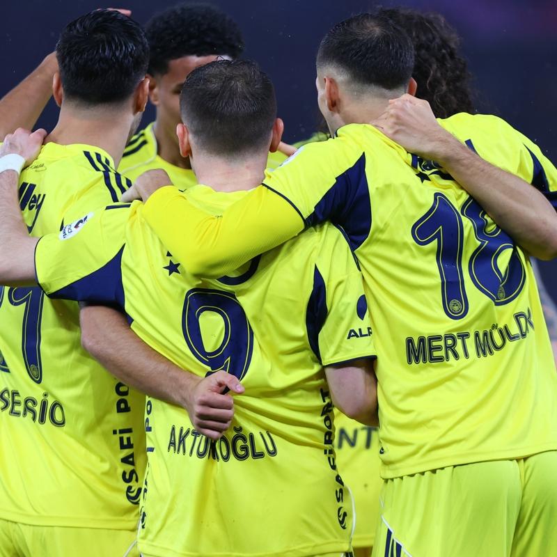 Fenerbah�e'nin rakibi Antalyaspor! ��te muhtemel 11'ler...