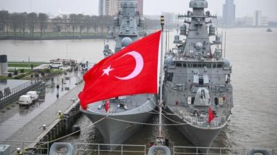 Avrupa'da TCG Anadolu co�kusu: Osmanl� torunlar� yeniden dirilecek