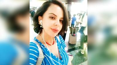 Estetik ameliyat Sibel'i can�ndan etti