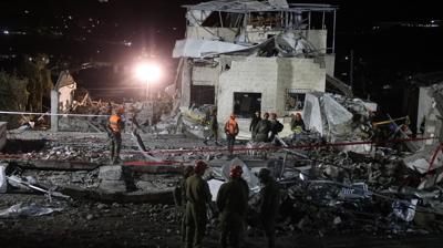 �ran'dan �srail'e f�ze ya�muru: �l� ve yaral�lar var  