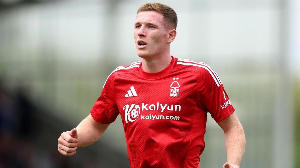 Elliot Anderson manchester city manchester united transfer foto�raflar� resimleri