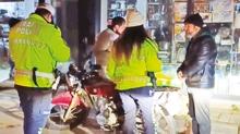 Polisten ka�ana 303 bin TL ceza! Motosikletini satsa �deyemez...