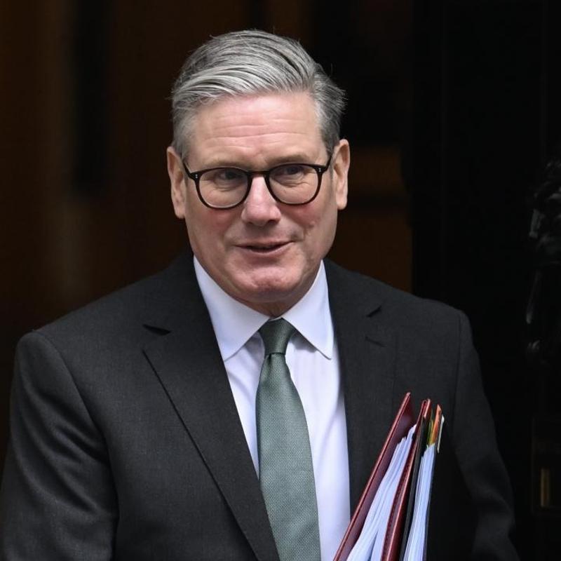 �ngiltere Ba�bakan� Starmer a��klad�! ABD, �ran'� vurmak i�in K�br�s'taki �ss� kullanmam��