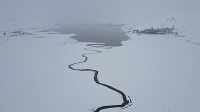 6. Bayburt'ta k���n imzas�: Menderesler bembeyaz