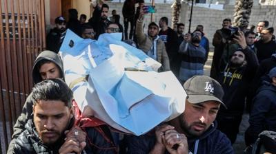 Katil �srail ordusu Gazze'yi vurdu! �ehit say�s� 72 bin 116'ya y�kseldi