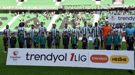 FIFA'dan Serik Spor'a 3 d�nem transfer yasa��