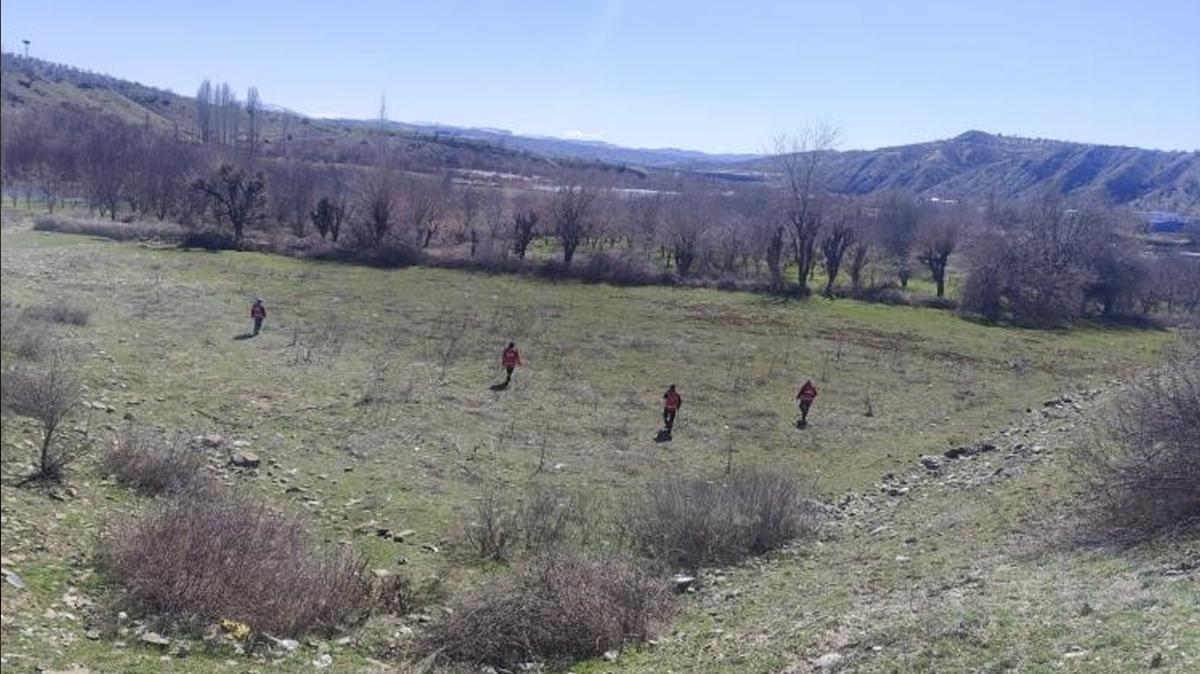 diyarbak�r kulp arama �al��malar� zihinsel engelli kay�p adam foto�raflar� resimleri