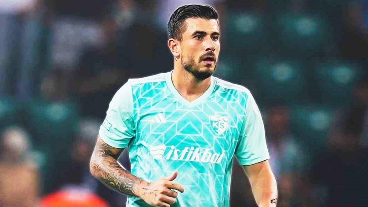 Dorukhan Tok�z cezal� durum ceza foto�raflar� resimleri