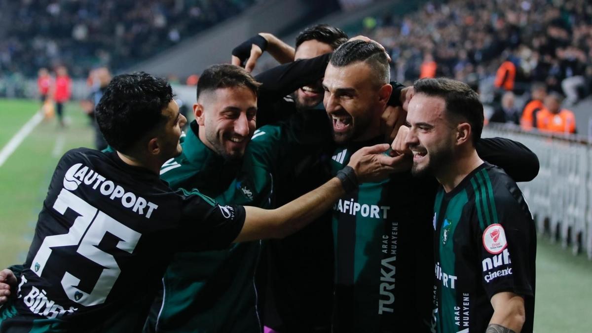ZiraatKupas� Kocaelispor Yeni�ar�� foto�raflar� resimleri