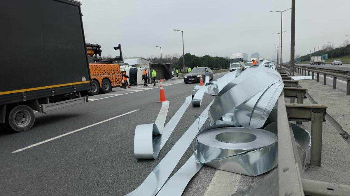 kaza haberleri otoyol trafi�i trafik kapanmas� istanbul edirne istanbul otoyol trafik kazas� foto�raflar� resimleri