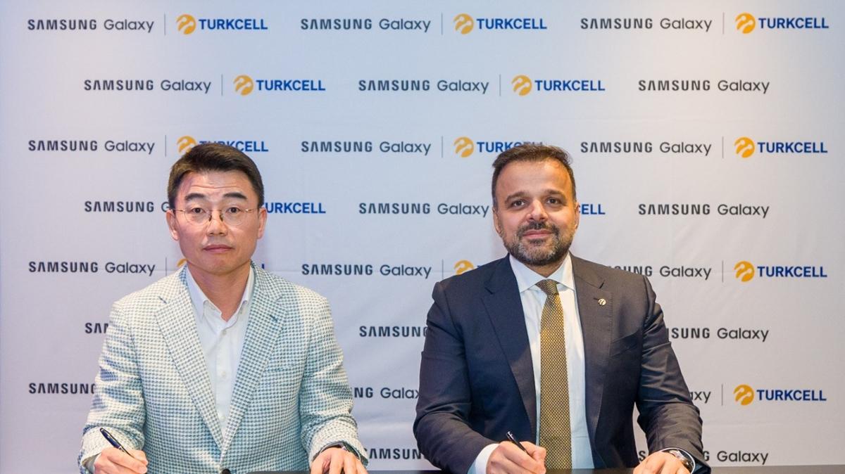 5G Telefon Turkcell Anla�ma Samsung ��birli�i foto�raflar� resimleri