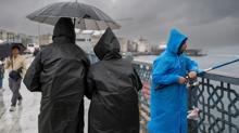 Meteorolojiden �st �ste iki dalga uyar�s�! �nce Karadeniz, sonra t�m yurt etkilenecek
