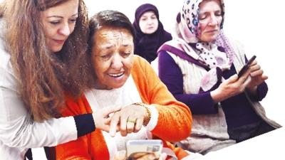 Ba�kent'te Kad�nlar dijital d�nyay� ��reniyor