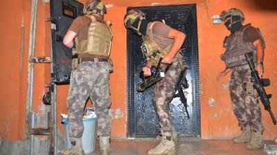 FET�'ye bir darbe daha! Kamu mahrem yap�lanmas�na operasyon