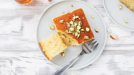 4 ki�ilik revani tarifi: �ay demlenene kadar haz�r