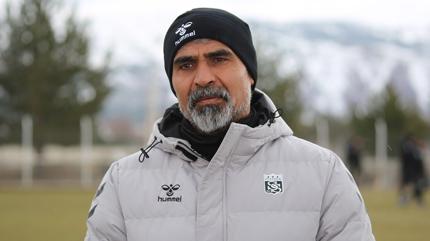 �smet Ta�demir: Sivasspor taraftar�na lay�k olan oyunu sergileyece�iz