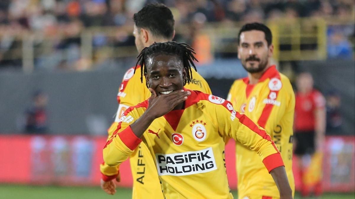 Bar�� Alper Nhaga galatasaray foto�raflar� resimleri