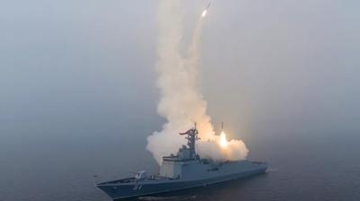 �ran'daki sava��n g�lgesinde Kuzey Kore'den f�ze denetimi