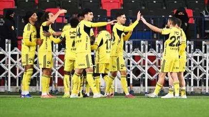 Fener karanl��� ayd�nlatt�