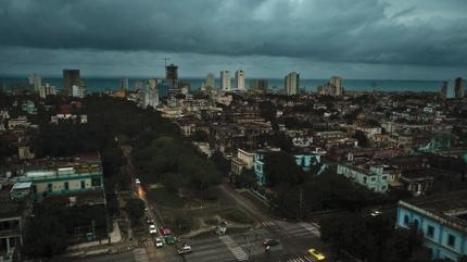 K�ba karanl��a g�m�ld�