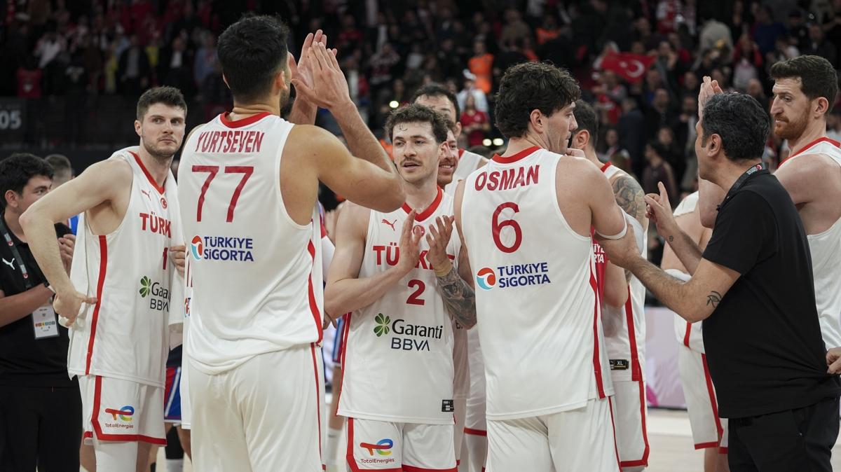 Milli Basketbol Tak�m� FIBA S�ralamas� 742.9 Puan foto�raflar� resimleri