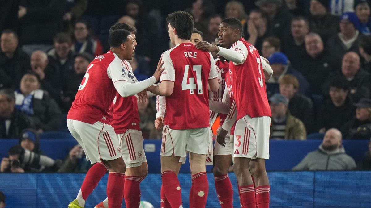 arsenal brighton premier lig foto�raflar� resimleri